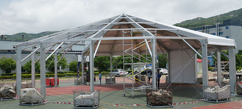 Tenda para organização de eventos - Hexadecagon - Liri Tent Technology