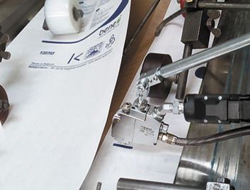 Máquina de aplicação de cola hot melt - GTE-112H - ERO Gluing Systems - eletromagnética