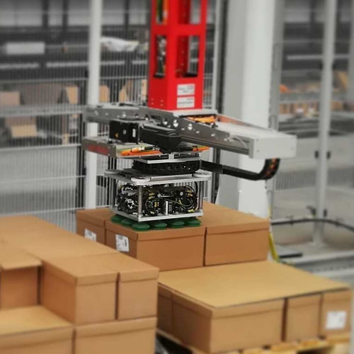 Braço manipulador para movimentação - RO-BER Industrieroboter GmbH - mecânico / a vácuo / de garfo