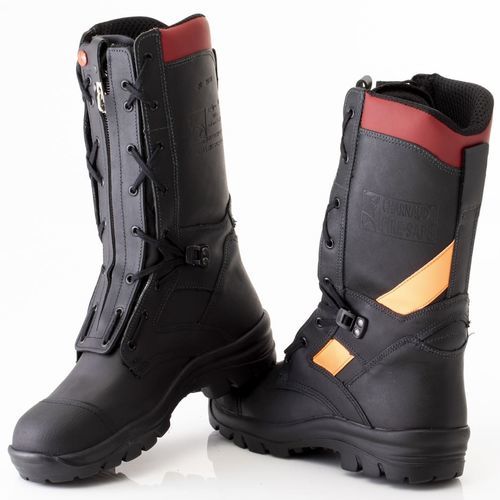 Bota de segurança para bombeiro - FIRE-SAFE® - A.J. Charnaud & Co. (Pty) Ltd. - antiderrapante / à prova de água / antiestática