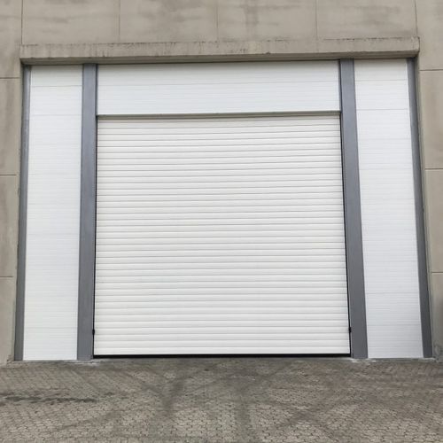 Porta de correr na vertical - Armo s.p.a. - metálica / industrial / para loja
