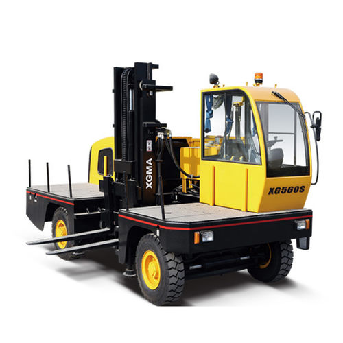 Empilhadeira a diesel - XG560S-DT2 - Xiamen XGMA Machinery Co., Ltd - com operador sentado lateralmente / industrial / de 4 rodas