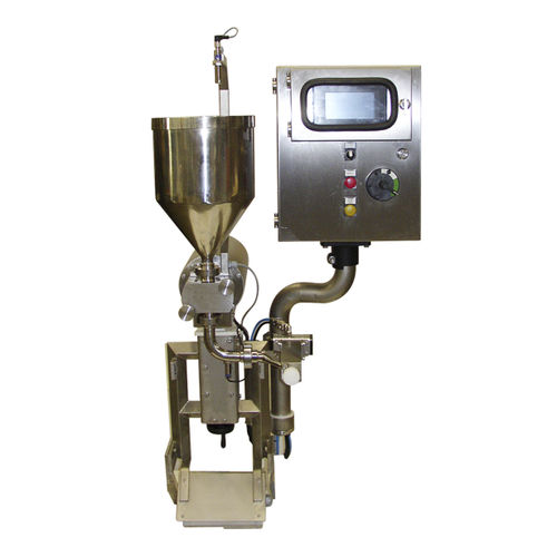 Dosador de líquidos - dm100 - B.S. SRL - para a indústria alimentícia / semiautomático / com tremonha