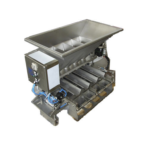 Dosador para a indústria alimentícia - B.S. SRL - para linha de produção alimentar de sorvetes / com alimentador vibratório / com tremonha