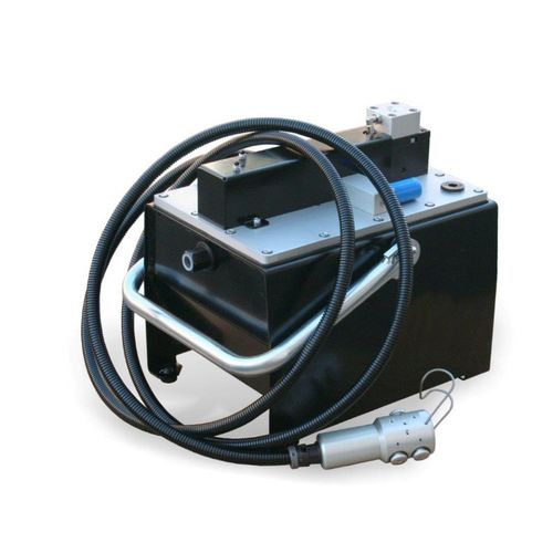 Bomba hidráulica hidropneumática - UPRDSE710  - BELL S.R.L. - de pistão / de acionamento pneumático / em aço