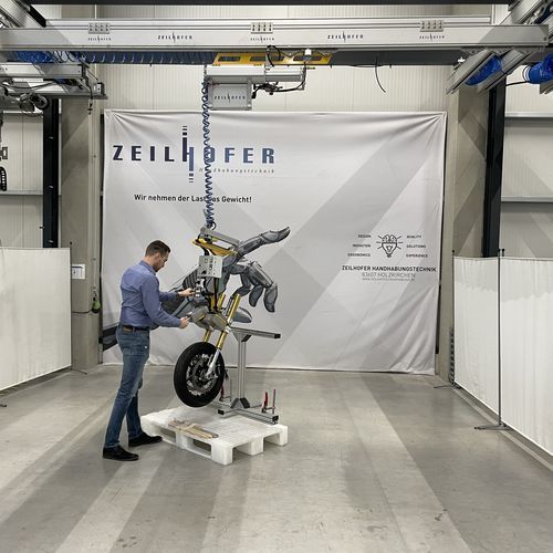 Manipulador elétrico - ZH70 - Zeilhofer Handhabungstechnik GmbH & Co. KG - com talha / para componentes mecânicos / de transporte