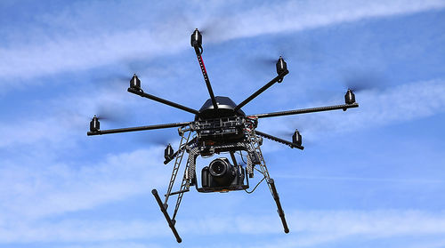 Drone com oito rotores - 6sGEO - Mikrokopter - para captação de imagens aéreas / de monitoramento