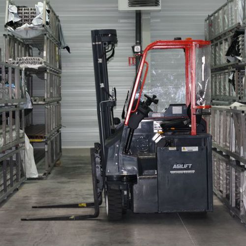 Empilhadeira a GLP - AGILIFT 2500 Diesel - AMLIFT - a diesel / para operador sentado a bordo / compacta