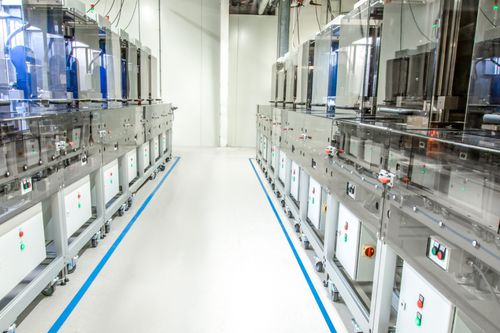 Montagem para a indústria alimentícia - Helvoet Rubber & Plastic Technologies B.V. - para grandes séries / de plástico / ISO 9001