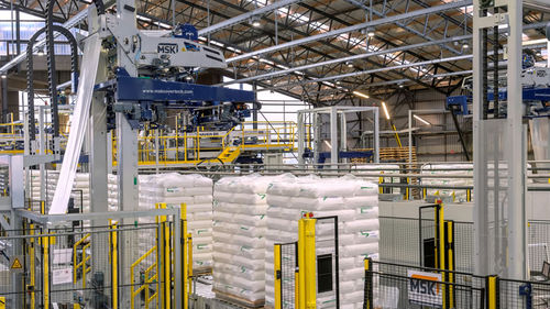Aplicadora de filme com filme estirável - MSK - automática / para paletes / para a indústria de alimentos e bebidas