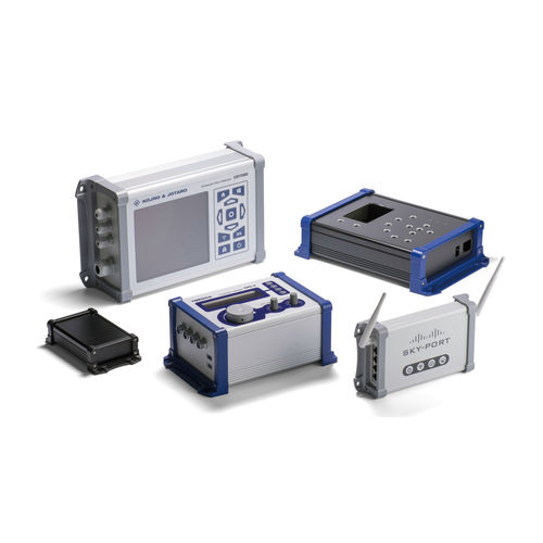 Caixa de montagem flangeada - EXPF series - TAKACHI Electronics Enclosure Co., Ltd. - de parede / retangular / em alumínio extrudado
