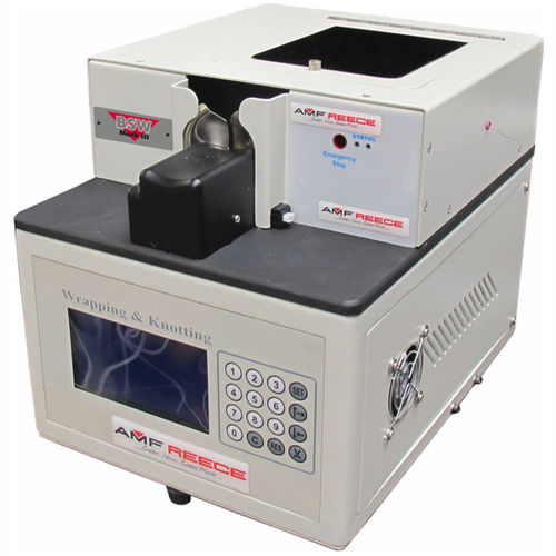 Máquina de costura de tecidos - BSW Mark III - AMF Reece CR, s.r.o. - para pregar botões / fixa