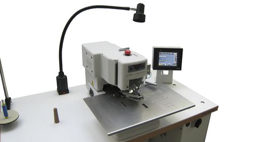 Máquina de costura de ponto cadeia - S-4002 ISBH - AMF Reece CR, s.r.o. - de tecidos / caseadeira / fixa