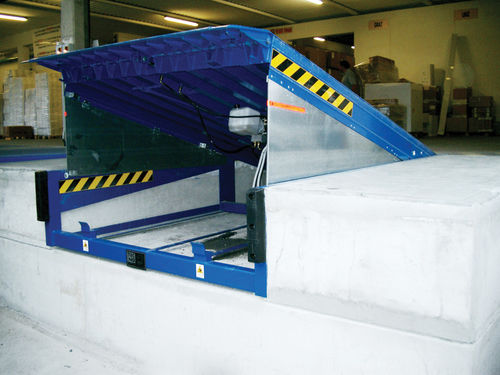 Nivelador de doca eletro-hidráulico - Tecnoindustriale s.r.l. - com lábio articulado