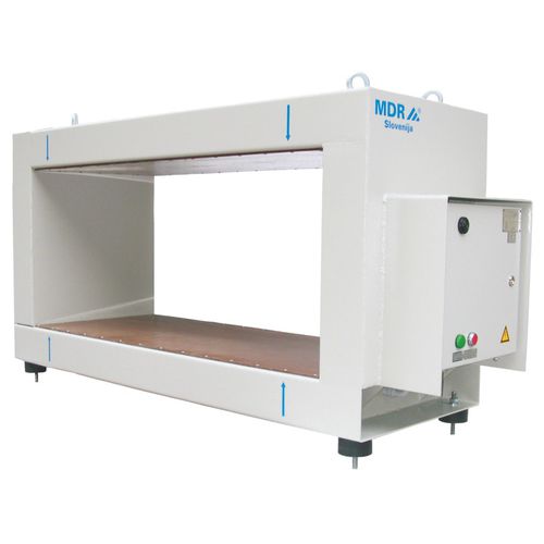 Detector de metais tipo túnel - TKDE - MDR d.o.o. - para transportador / de alta sensibilidade / compacto