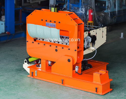 Prensa hidráulica - AMECO INDUSTRIAL JOINT STOCK COMPANY - de conformação / de crimpagem / para aço