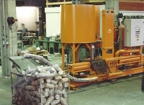 Briquetadeira em madeira - Hydropress - BP-Recyclingsystems GmbH - para resíduos / automática / hidráulica