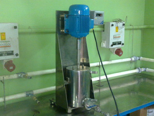 Moinho de laboratório - WAHAL ENGINEERS - com esferas / vertical / de batelada