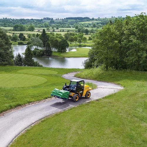 Manipulador telescópico com raio de giro pequeno - 520-40 Agri - JCB - ergonômico / compacto / manobrável