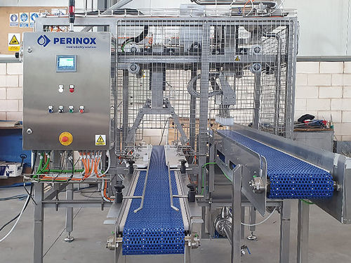 Linha de desenformagem para queijos - Perinox S.A. - automática