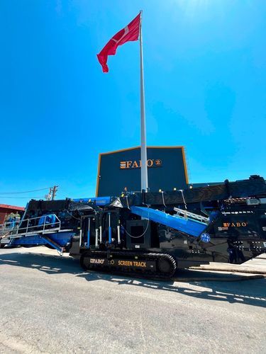 Planta de britagem e de peneiramento móvel - FTS 15-60 - Fabo Crushing Screening & Concrete Plants - de esteiras