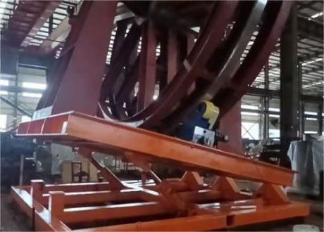 Virador-basculador de moldes - Jinan Gradin Machinery Co., Ltd.
