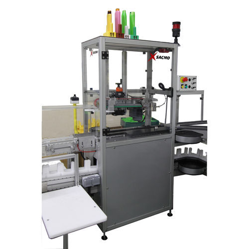 Tampadora de pressão - SACMO - de esteira / semiautomática / para garrafas