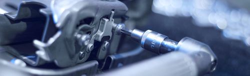 Montagem para a indústria automotiva - LAKUM - para pequenas séries / para séries de tamanho médio / para produção de peças individuais