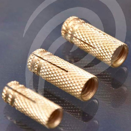 Bucha metálica - Paani Precision Products LLP
