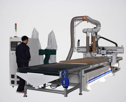 Router CNC - 1325 Cabintry - OMNI CNC Technology Co.,Ltd - de 3 eixos / com pino / para uso intensivo