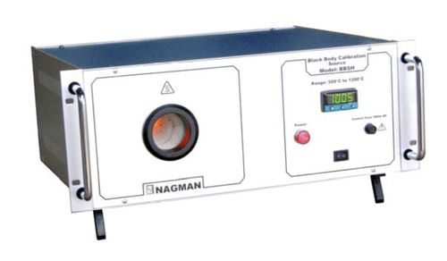 Fonte de calibração de corpo negro para pirômetro - BBSL, BBSM, BBSH - Nagman Instruments & Electronics (P) Ltd.