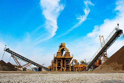 Planta de britagem e de peneiramento de mandíbulas - YC Series - Henan YCZG Machinery Manufacture Co.Ltd - estacionária / de alta capacidade / de eixo horizontal