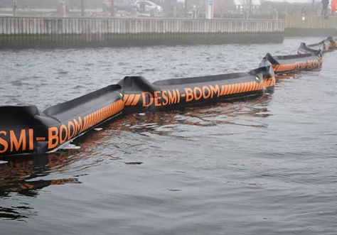 Barreira de contenção inflável - DESMI Pumping Technology A/S - de óleo / flutuante
