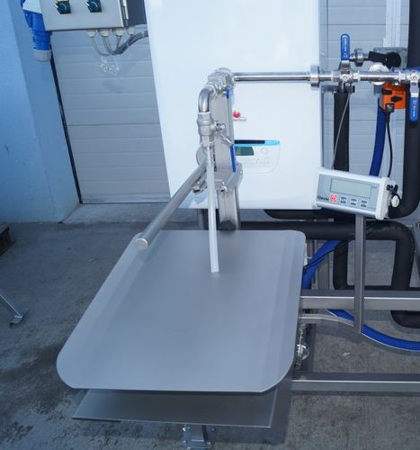 Envasadora manual - Maurer Gep Kft. - de bag-in-box / para produtos alimentares / para a indústria alimentícia