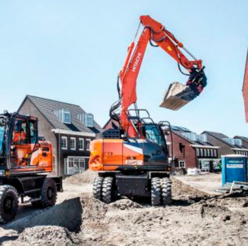 Escavadeira de médio porte - ZX135W-7 - Hitachi Construction Machinery Europe - de rodas / a diesel / para construção civil