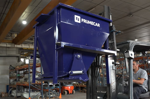 Tremonha elevatória - TTH 500 - Frumecar - de enchimento / de carregamento / para peças