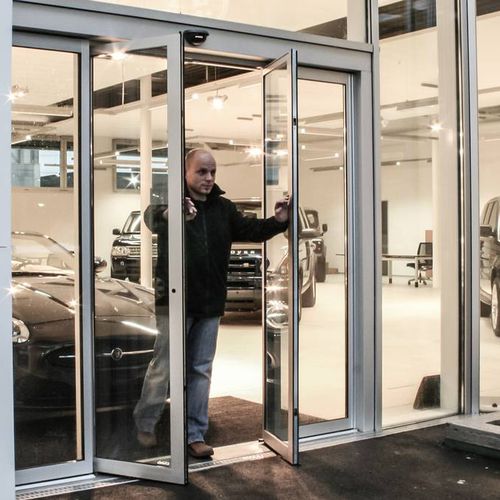 Porta de correr - Escape routes - Gilgen Door Systems AG - em vidro / para ambiente externo / automática