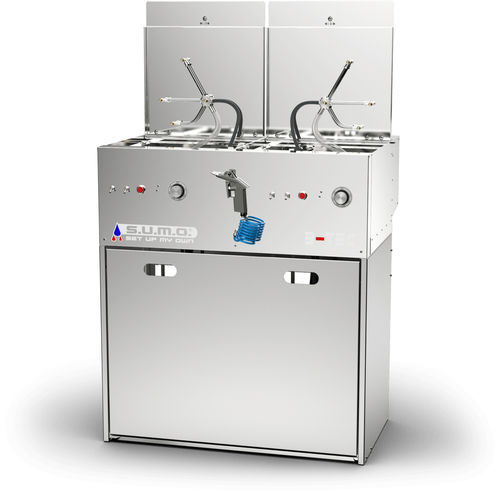 Máquina de limpeza de água - S.U.M.O. - B-TEC GmbH - por aspersão / com solvente / com escova