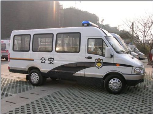 Reboque a diesel - DongFeng 4x2 - CLW GROUP - de 4 rodas / para veículos / com controle remoto