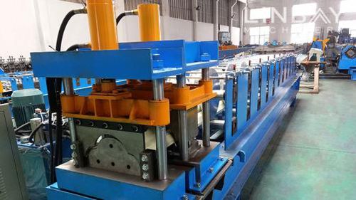 Perfiladeira para placas de cobertura - WUXI LINBAY MACHINERY CO.,LTD - para perfis
