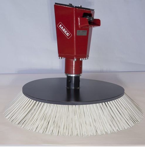 Vassoura para empilhadeira - LASCO Heutechnik GmbH