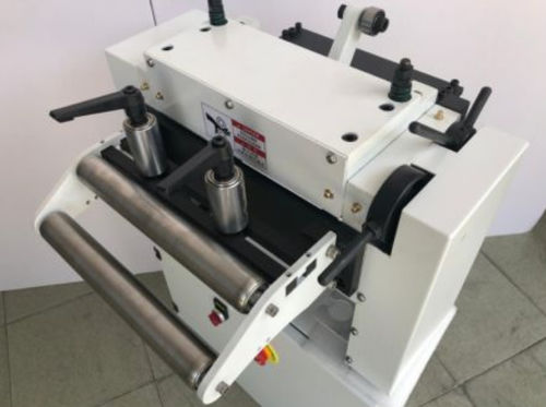 Alimentador de rolos - SNF-200 - Anhui Runbang Heavy Industry Machinery CO., Ltd. - servocontrolado / de alta precisão