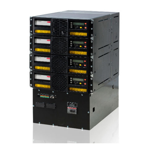 UPS de dupla conversão - DPA UPScale RI - ABB UPS and power conditioning products - trifásica / com display LCD / com modo económico