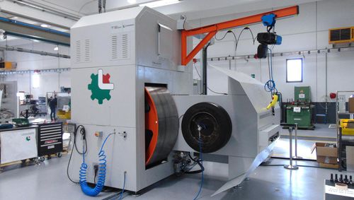 Máquina de ensaio de resistência - RR - Test Industry - automática / para pneus / para a indústria automotiva