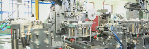 Linha de produção de peças em materiais compósitos - Dalian Haosen Equipment Manufacturing Company - ultrassônica / a laser
