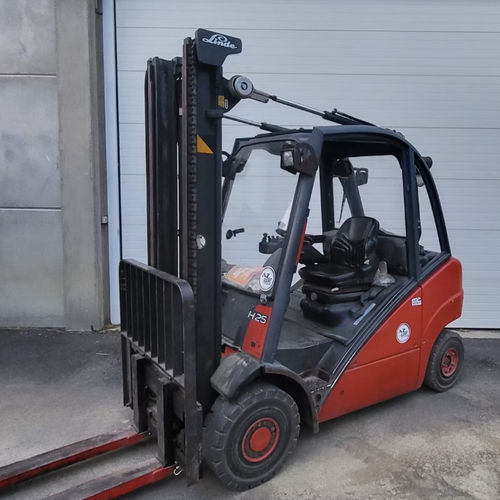Empilhadeira a diesel - AZ 11812-H30266 - AZ RAMP - para operador sentado a bordo / de movimentação