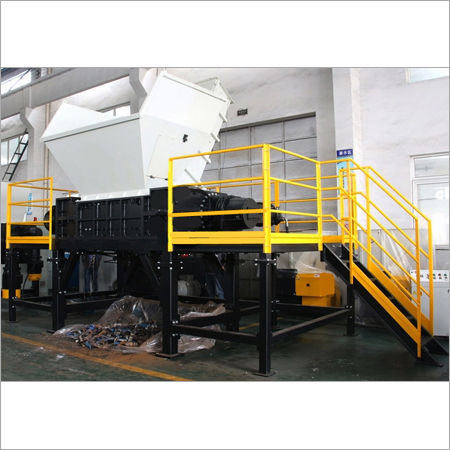 Triturador primário - Taizhou Mayslynn Recycling Technology CO.,LTD - de dois veios / para madeira / de resíduos