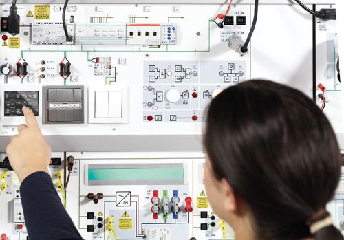 Sistema de monitoramento de potência - ETS DIDACTIC GMBH ELABO Training Systems - de campo / de piso