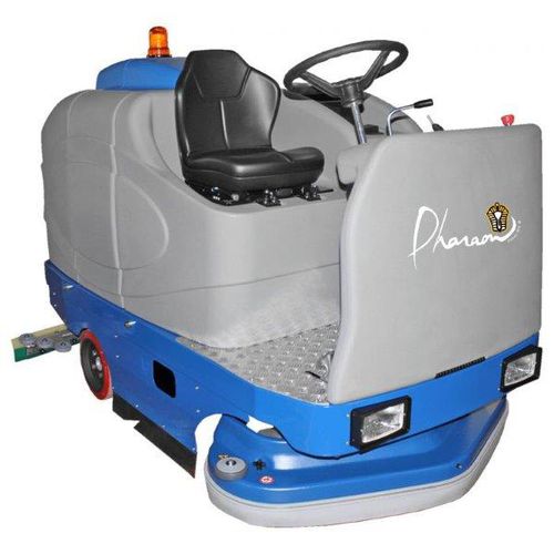 Lavadora automática de piso para operador a bordo - ICM60TD - Pharaon - a bateria / com motor de combustão / hidráulica