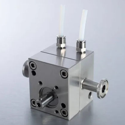 Bomba de engrenagem - ECO.pump - Beinlich Pumpen - para produtos químicos / de motor assíncrono / autoescorvante